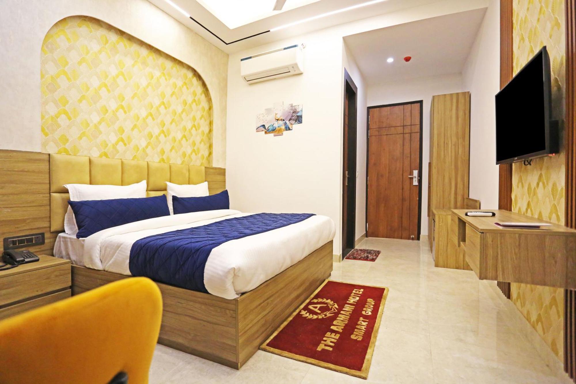 Hotel Hsp Plaza New Delhi Exterior photo