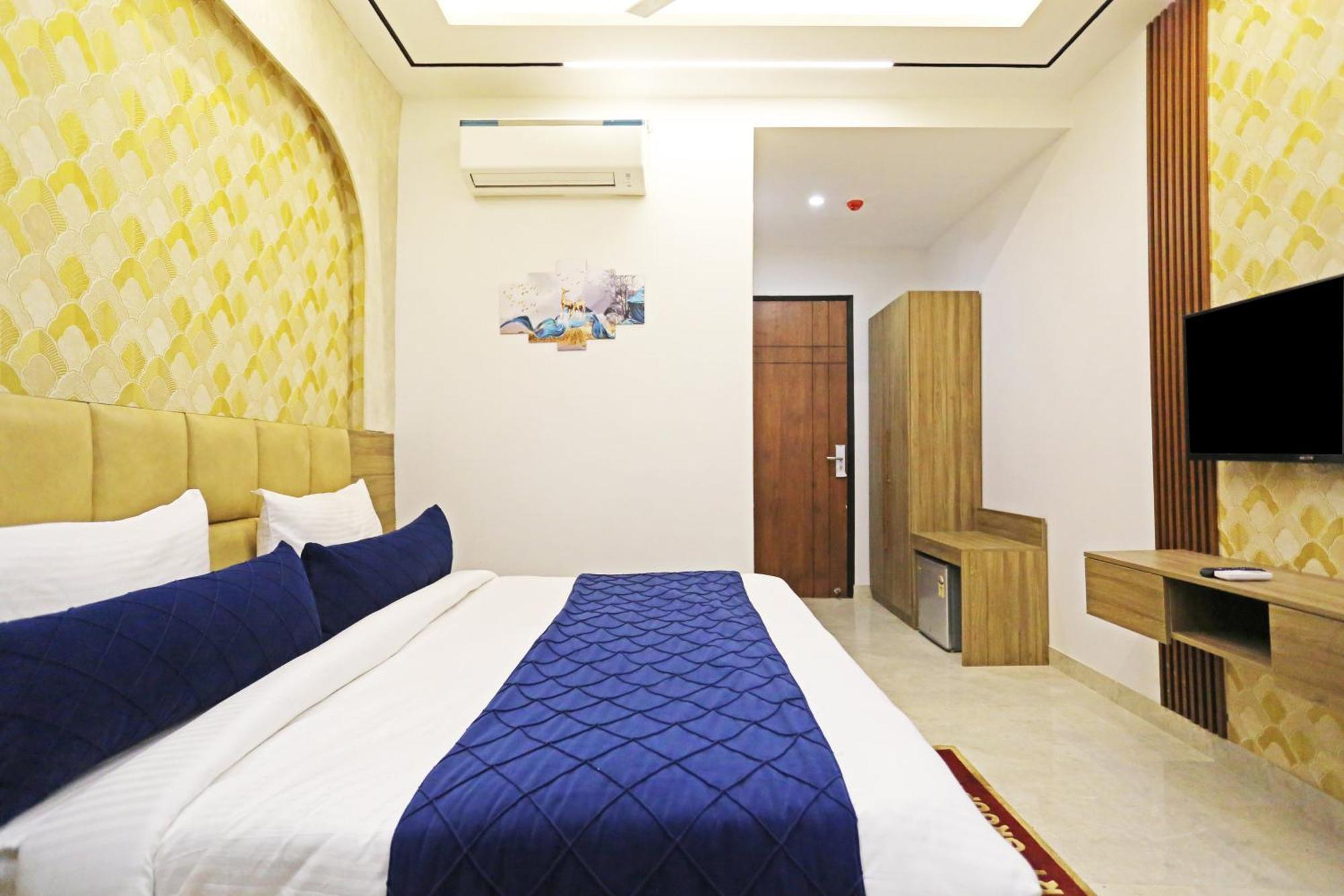 Hotel Hsp Plaza New Delhi Exterior photo